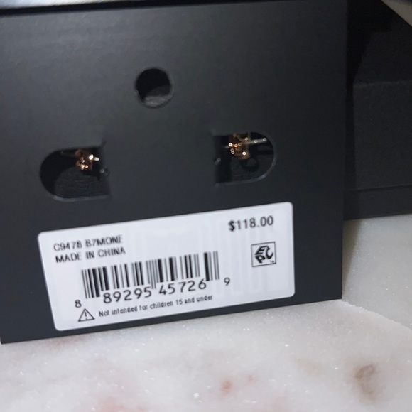 NWT Coach Hoop Gold Earrings There is a small hang tag on the earrings. - Picture 5 of 6